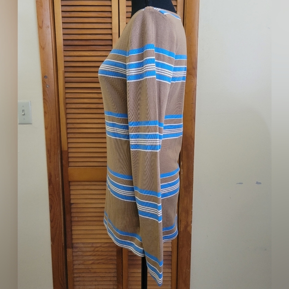 NWOT Old Navy Long Sleeve Tee Size Large - Picture 10 of 12